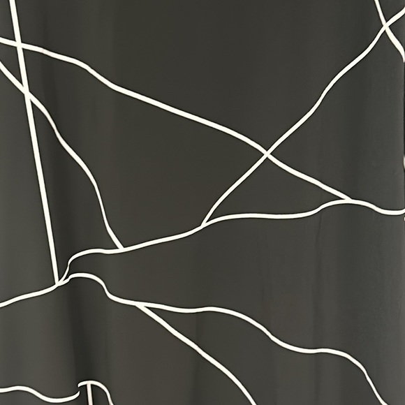 Alfani Geometric Back & White Printed Stretchy Boat-Neck Tunic Top , XL, EUC - Picture 6 of 8